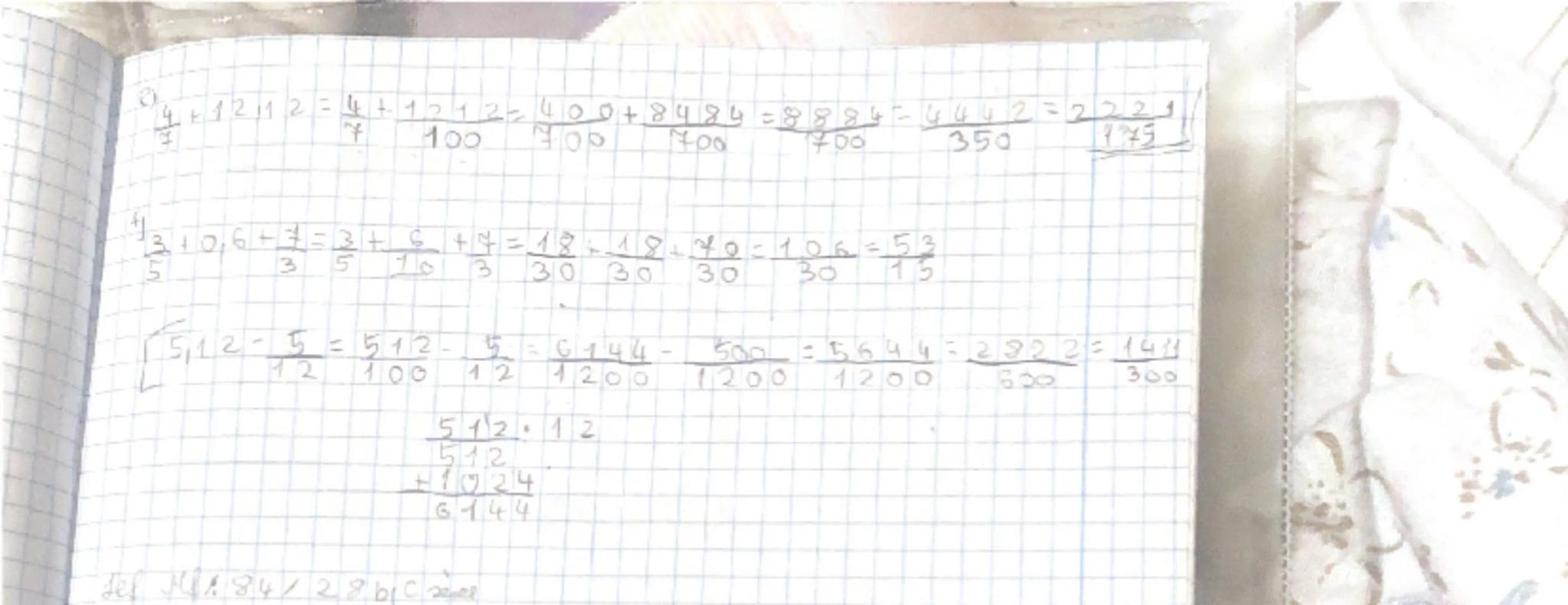 4+1212=4+12 12 = 400+ 8484-8884-4442=2221
大
100
700
foo
700
350
1779
$
\frac{3}{5}+0,6+\frac{7}{3}=\frac{3}{5}+\frac{6}{10}+\frac{4}{3}=\fra