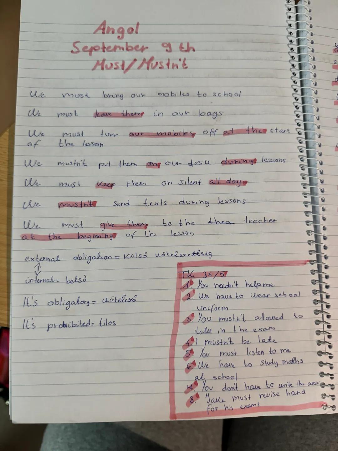 Angol must,mustn’t