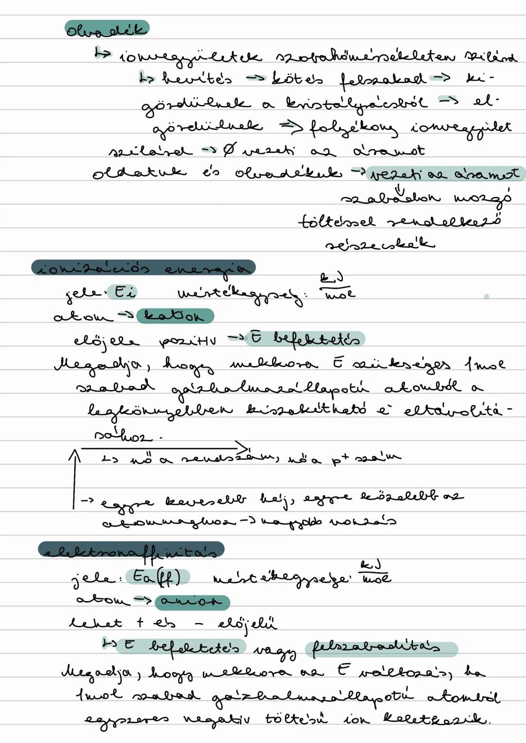 A2 ionkötés és az ionrács
ion töltéssel rendelkező kémiai részecske
kation +
atom lead e-
= oxidáció
e leadás
egyszerű ionok
pe. Na+, K+, Ca