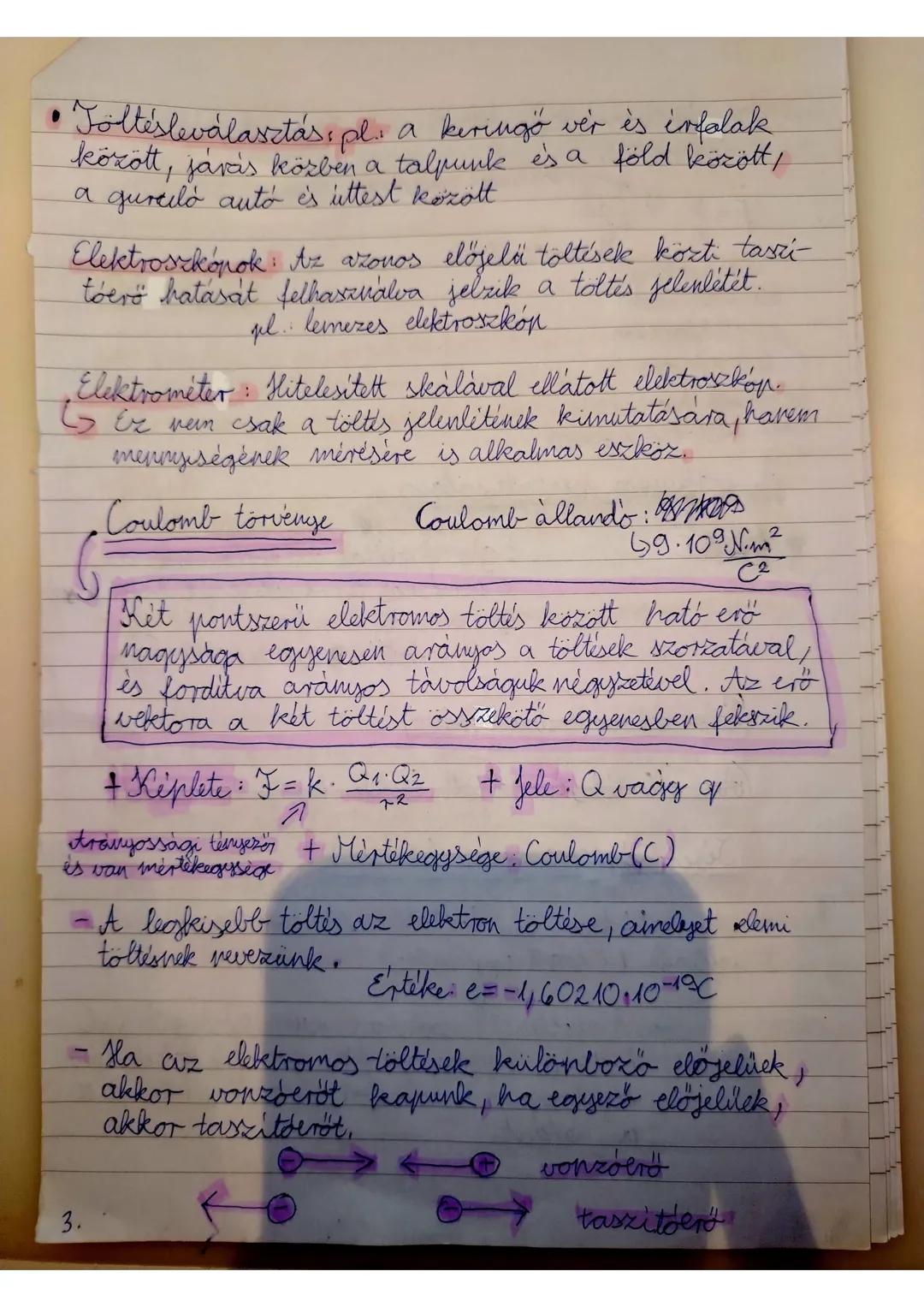 # ELEKTROSZTATIKA
Az elektromos állapot
Elektromos állapot: Az anyagok azon állapotay
amikor dörzsölés hatására, illetve testek szoros
éri